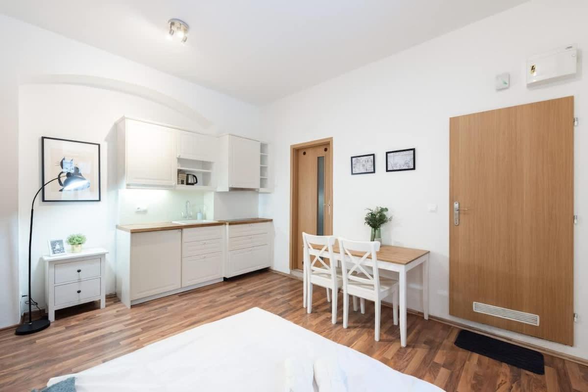 Beautiful Cozy Gem Near Old Town *